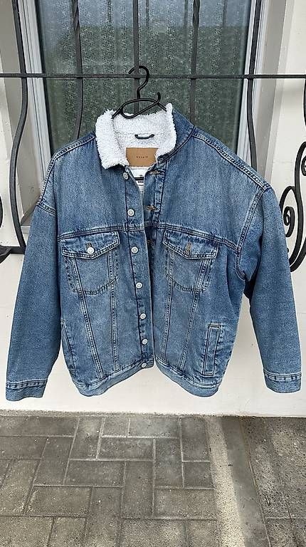 Jacken: Jeansjacke Gr. L – Gebraucht aus Veltheim AG von KimiSinger
