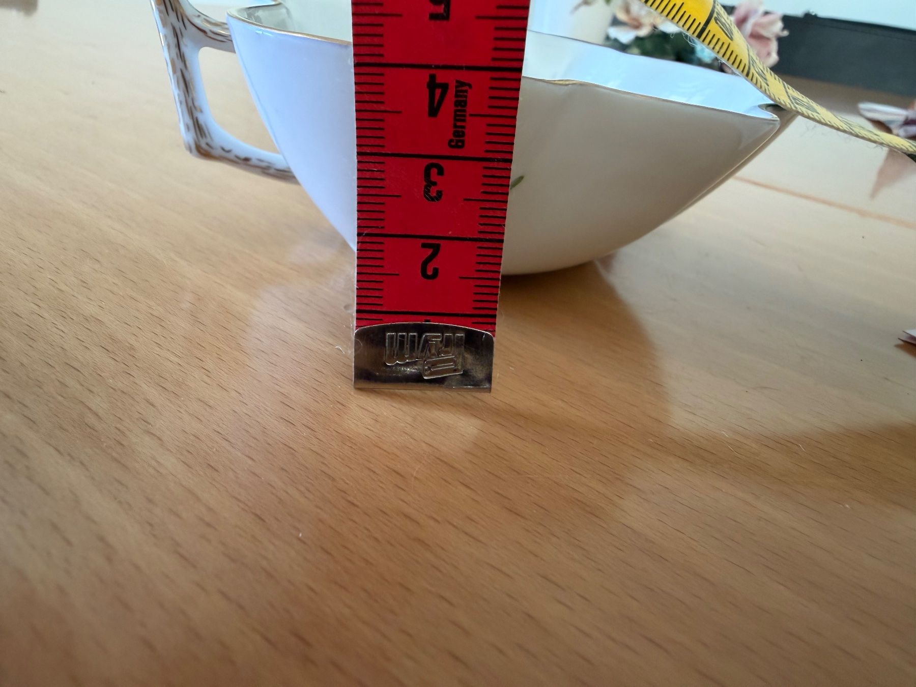 Ciotole: Meissen Blattschale Pralinen Schale – Usato da Nussbaumen AG venduto da normajeanbaker 4
