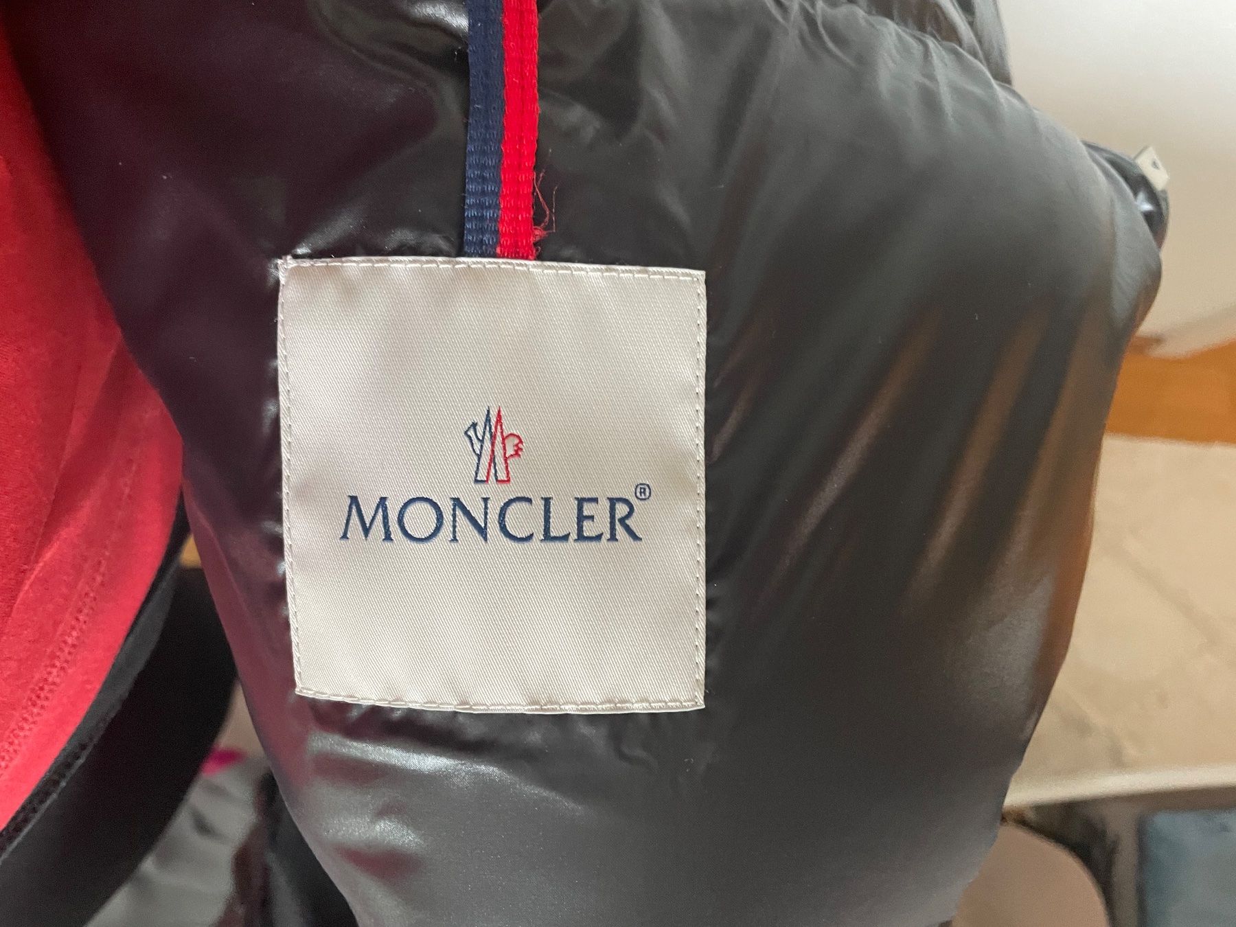 Moncler Giacche: MONCLER Daunenjacke Grösse 4 / 40 – Usato da Savigny venduto da linda2402 4