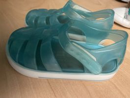 Badeschuhe/Sandalen für Kinder, Grösse 22, Top Zustand!