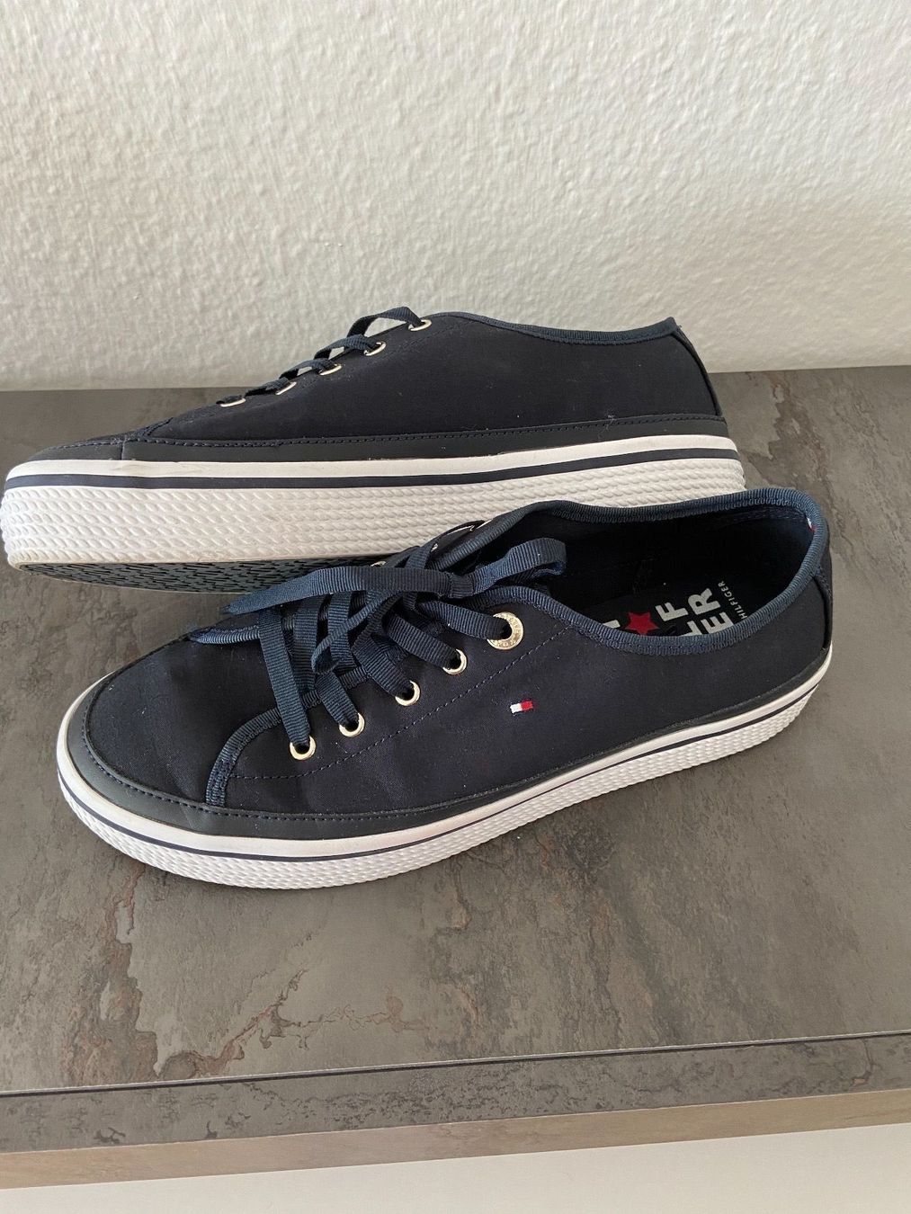 Tommy Hilfiger Damenschuhe: Tommy Hilfiger Schuhe Gr 42 blau – Neu (gemäss Beschreibung) aus Frenkendorf von kokira 1