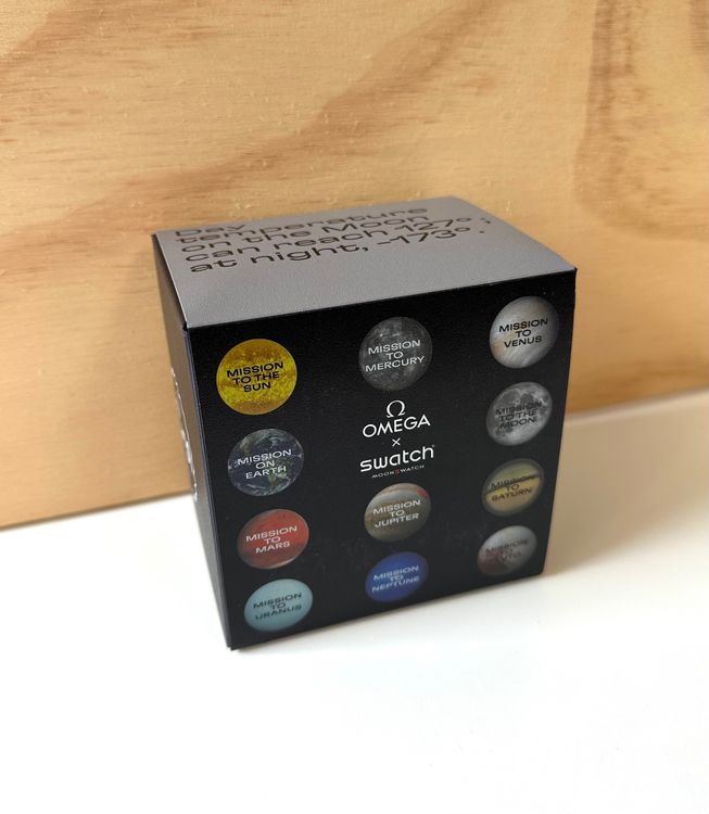 Swatch Orologi: Omega x Swatch - Mission to the Moon / MoonSwatch (neu) – Nuovo e nell'imballaggio originale da Zürich venduto da Mas7 5