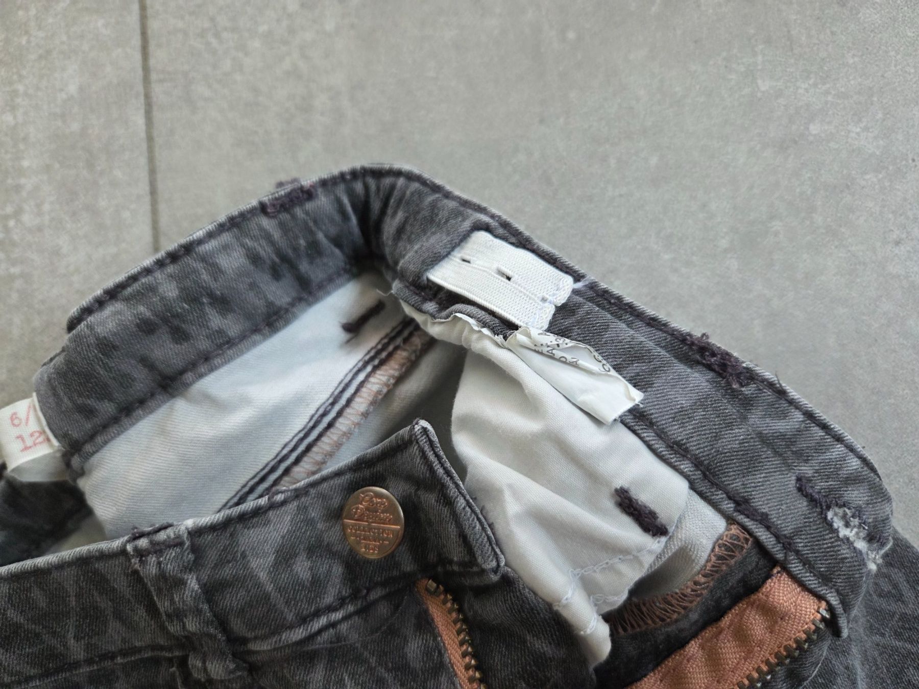 Zara Pantaloni: Hose von Zara Grösse 122 – Usato da Wiesendangen venduto da troawus 3