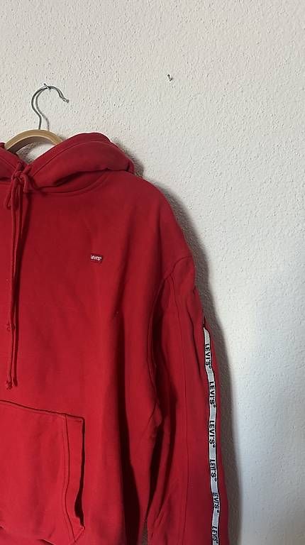 Levi's Maglioni & Felpe: Levis Hoodie – Usato da Thun venduto da SelinaW1995 1