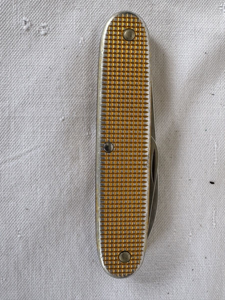 Victorinox Coltelli tascabile: Couteau  BUGNARD Lausanne Sackmesser Victorinox – Usato da GRAND - LANCY venduto da petitpain67 2
