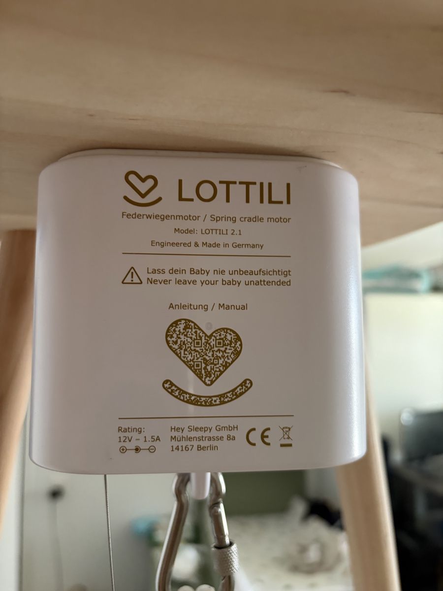 Sdraiette & Sdraiette a dondolo: Lottili Federwiege mit Gestell und Motor – Usato da Pieterlen venduto da SAR96 5