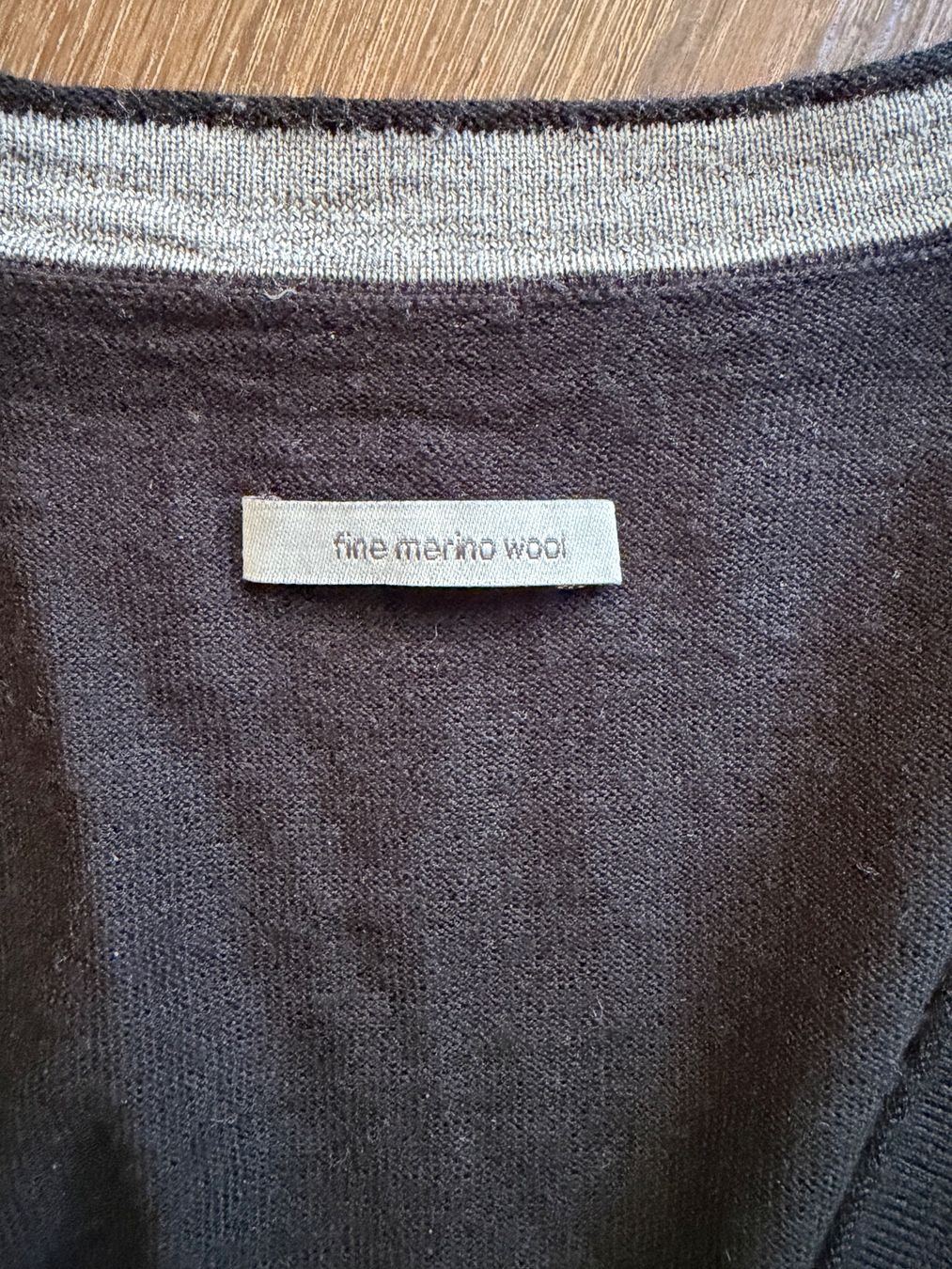 Pullover & Sweatshirts: Pullover V-Ausschnitt Merino Gr. L – Gebraucht aus Muttenz von nataschasia 1