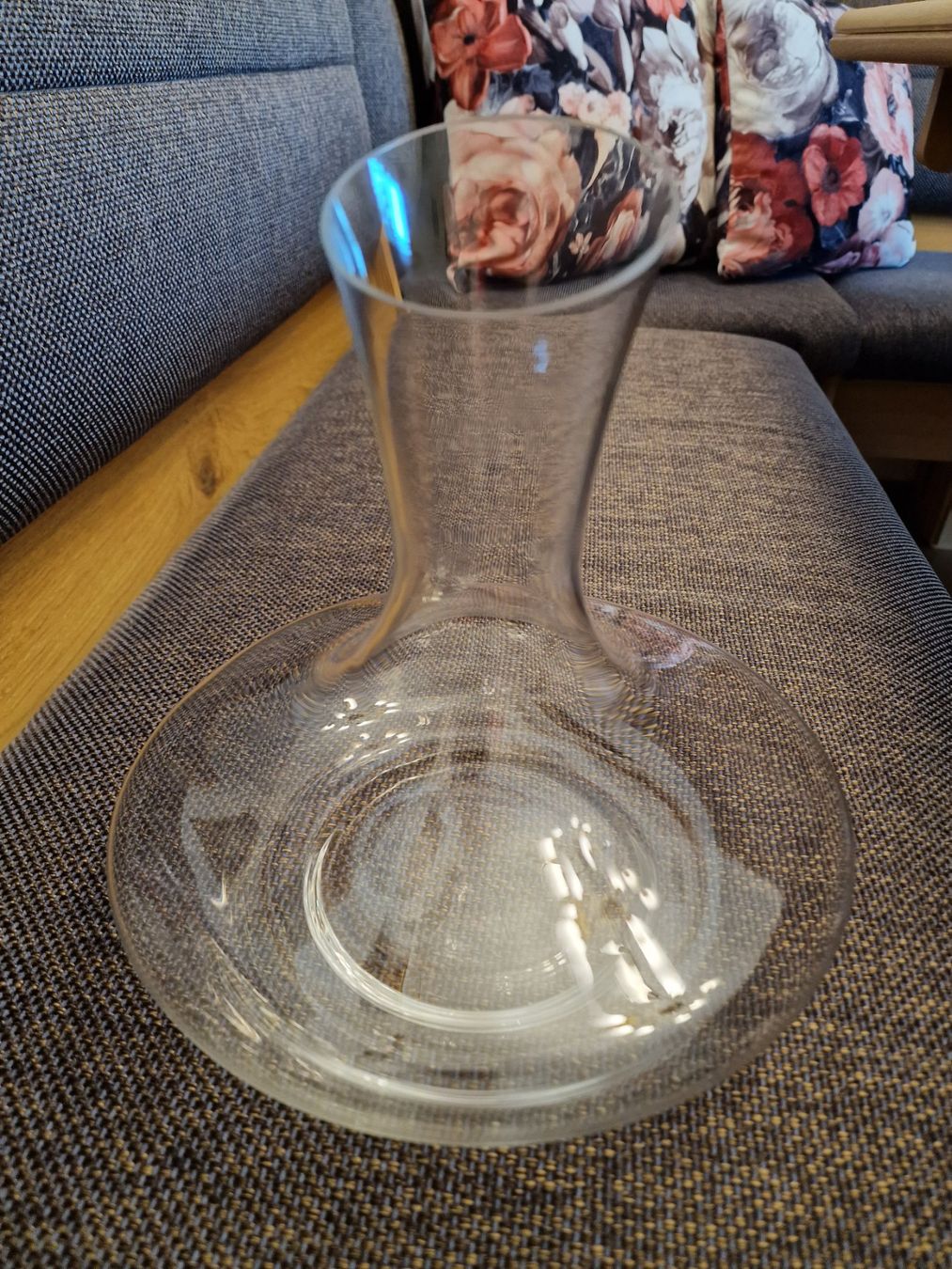 Caraffe: Weindekanter/Karaffe mit Ständer NEU – Nuovo (secondo la descrizione) da Uster venduto da Rosmarie1958 1