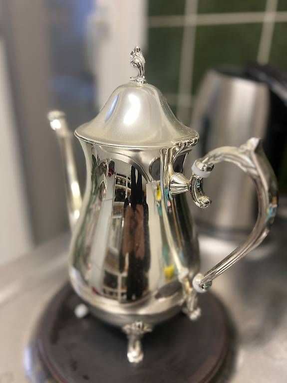 Teekannen: Kaffee oder Teekrug versilbert – Gebraucht aus Zürich von SEri_5H 1