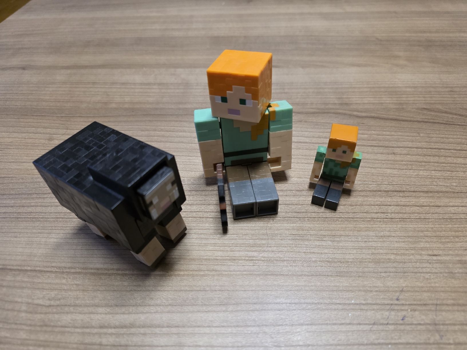 Statuette: Minecraft Figuren – Usato da Schöfflisdorf venduto da Usserdorf 2