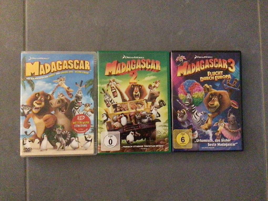 Tutti i DVDs: MADAGASCAR 1-3 Kinder DVDs – Usato da Theilingen venduto da Cykelnyckel