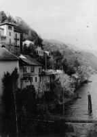Ronco sopra Ascona (TI) case sul lago G