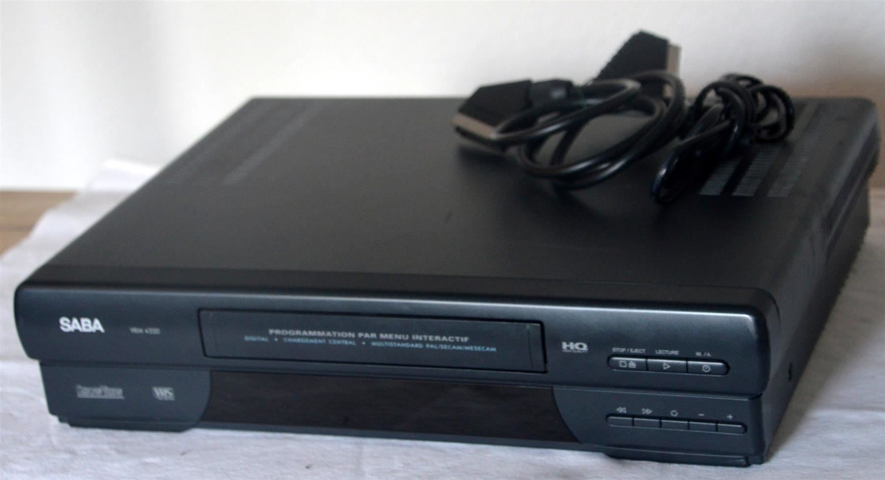 Registratori: Videorecorder VHS  Saba VKM 4320 magnétoscope – Usato da Collonges venduto da arashee 1