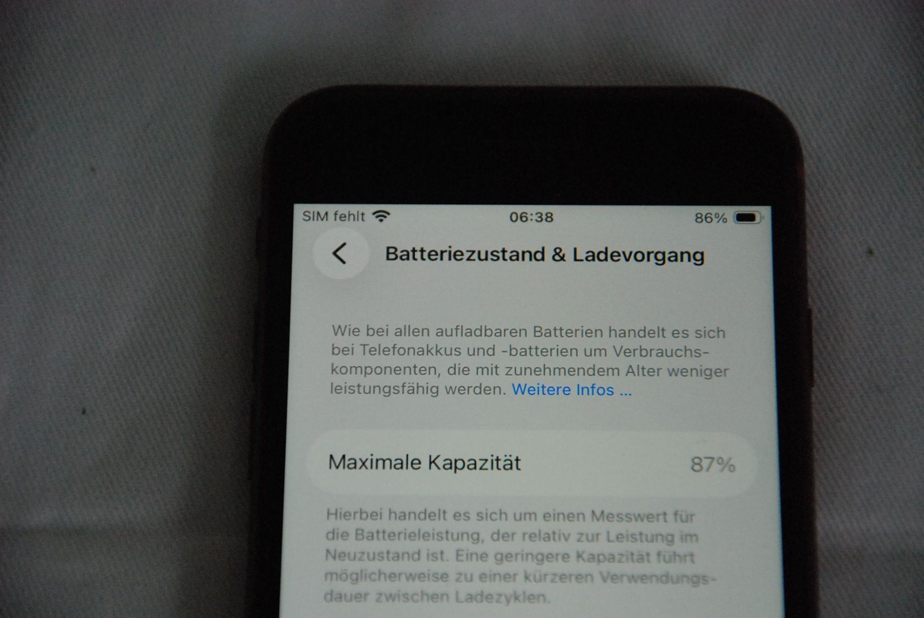 Apple Telefoni cellulari / Smartphones: Iphone SE 2022 Rot 64 GB – Usato da Biel/Bienne venduto da Mauler03 1