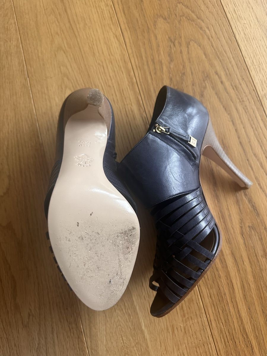 Bally Damenschuhe: Bally Schuhe 1x getragen navy 38 – Gebraucht aus Pfaffhausen von Klaras_second_hand 2