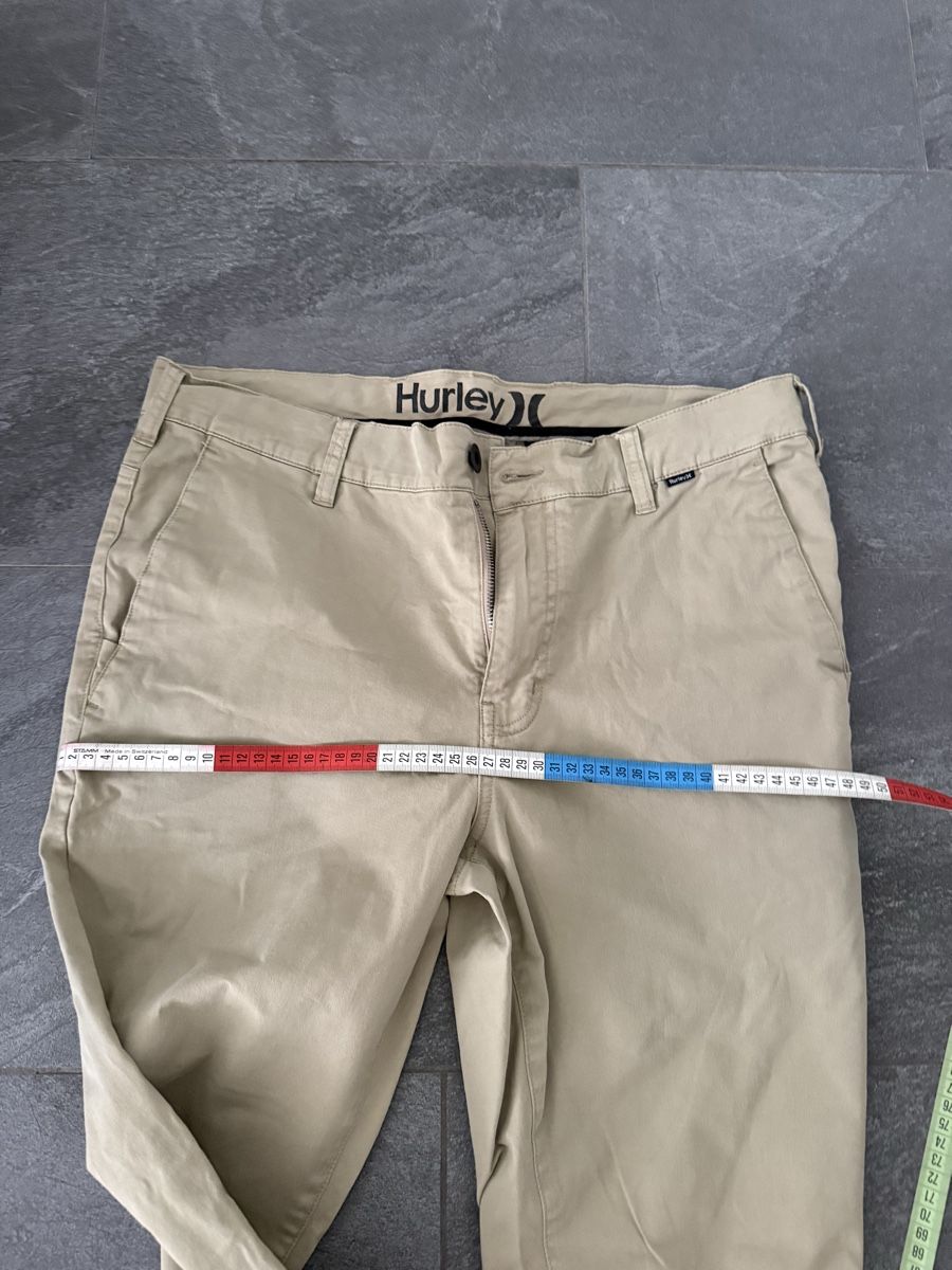 Pantaloni: Hurley Chino Hose/ Sommerhose – Usato da Davos Platz venduto da mon_v2vm 6