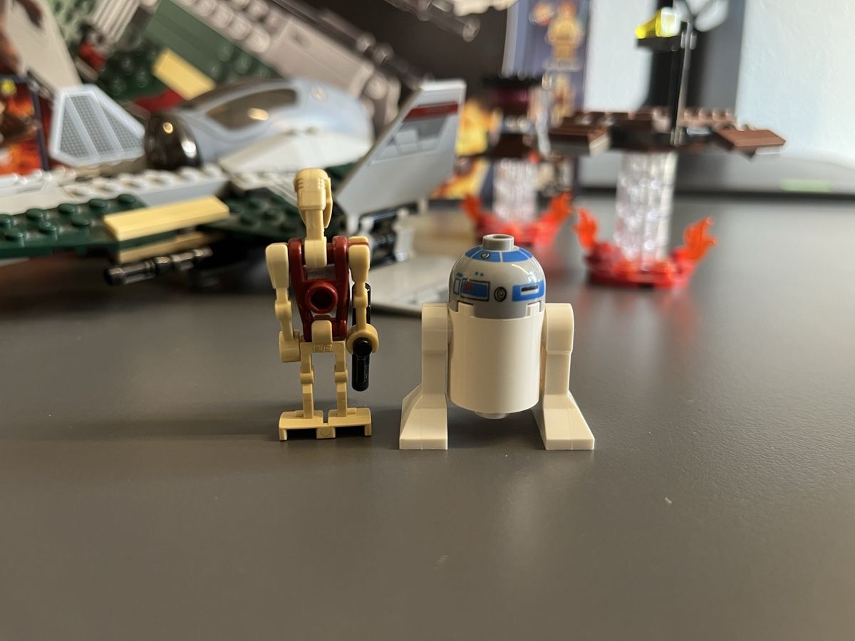Lego Giocattoli: LEGO Star Wars Set 9494 Anakin's Jedi Interceptor – Usato da Fribourg venduto da Helvetix7 5
