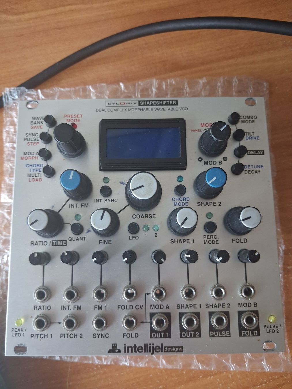 Strumenti musicali: Intellijel Shapeshifter eurorack module – Usato da Ecublens VD venduto da Baldrunner