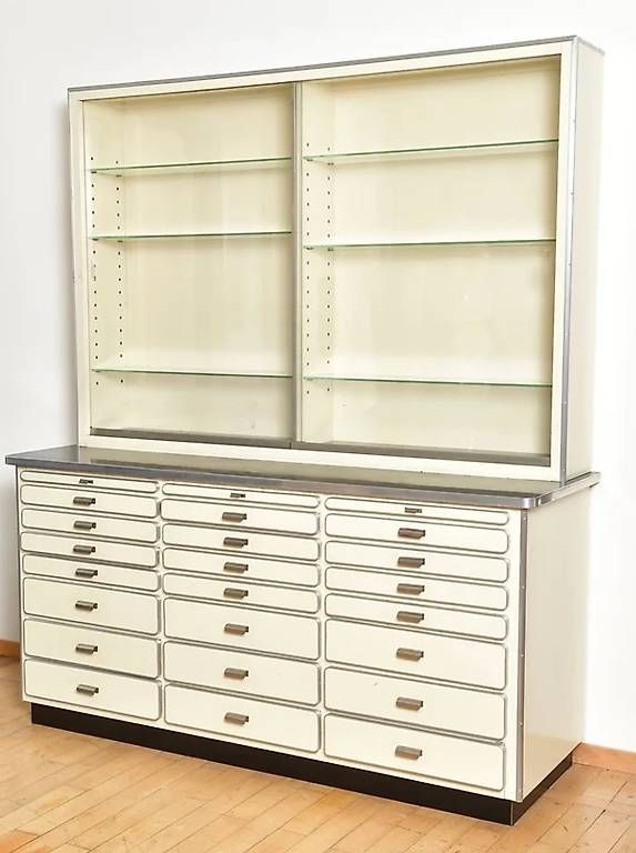 Vetrine: Apotheker Vitrine aus den 40s – Usato da Zürich venduto da IndividumCH 1