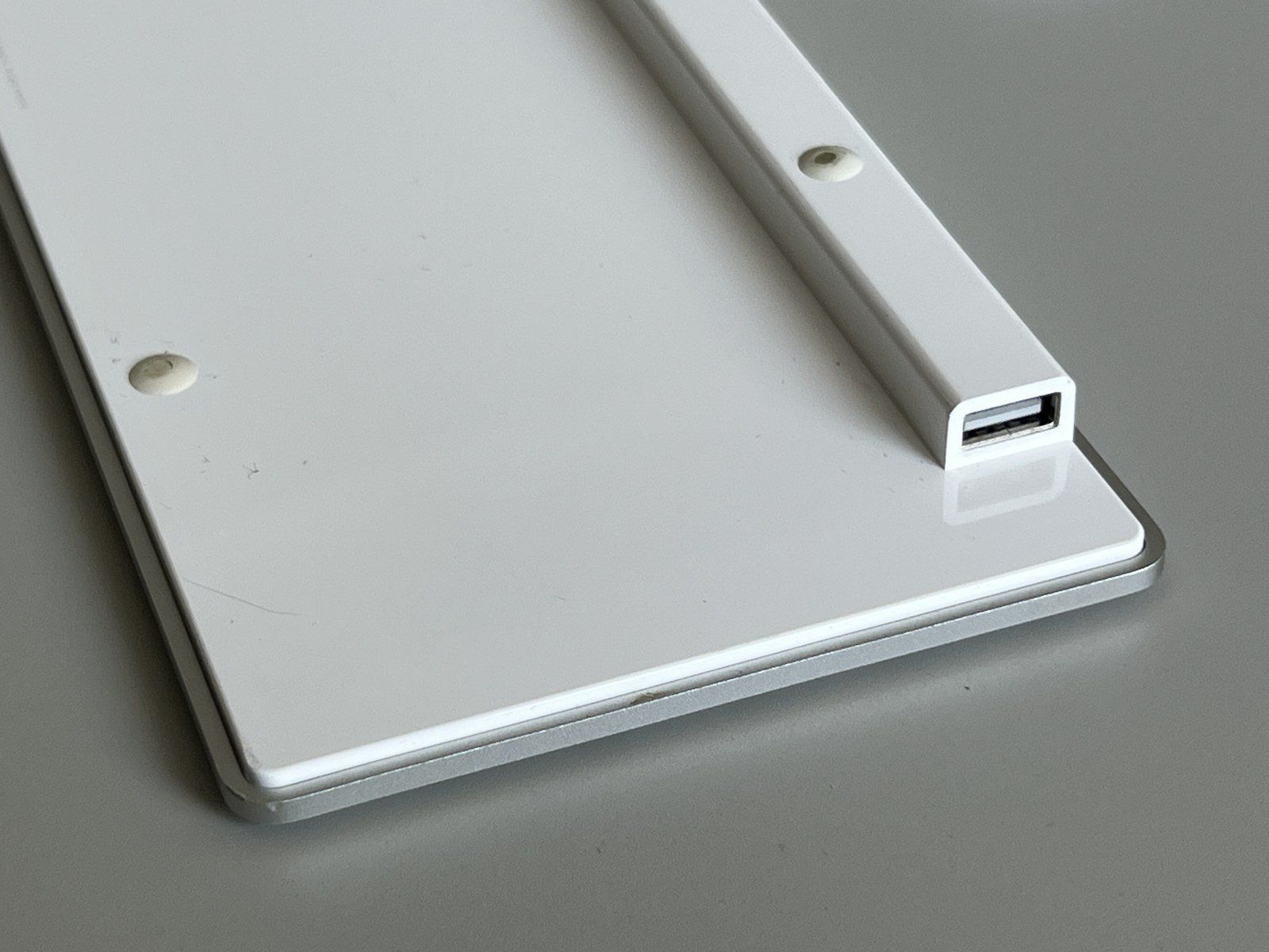 Apple Tastiere: Apple Keyboard mit Ziffernblock A1243 USB CH-Layout – Usato da Zürich venduto da Kollege7 4