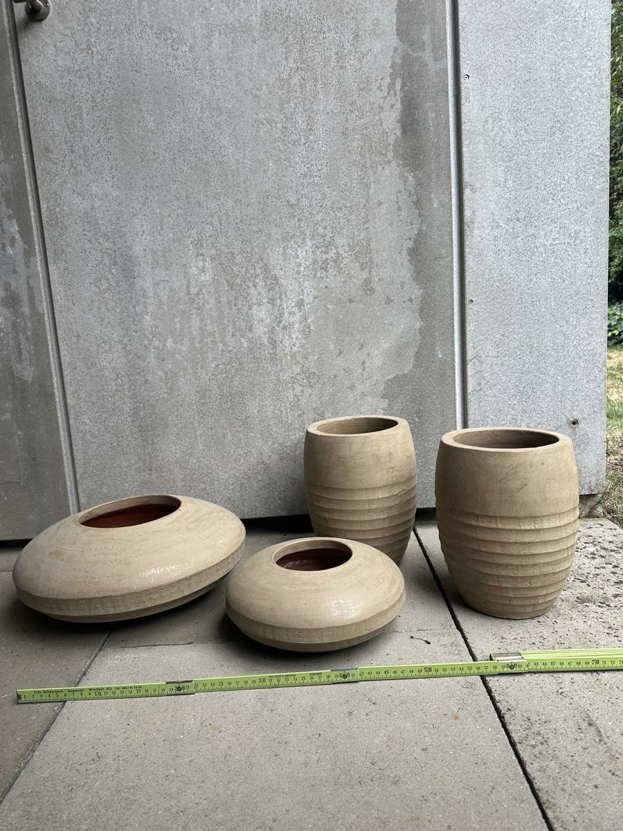 Vase & Récipients: 4 Stück Vasen Geriffelt Beige – Neuf (Voir description) à Windisch par nin_rtk7 1