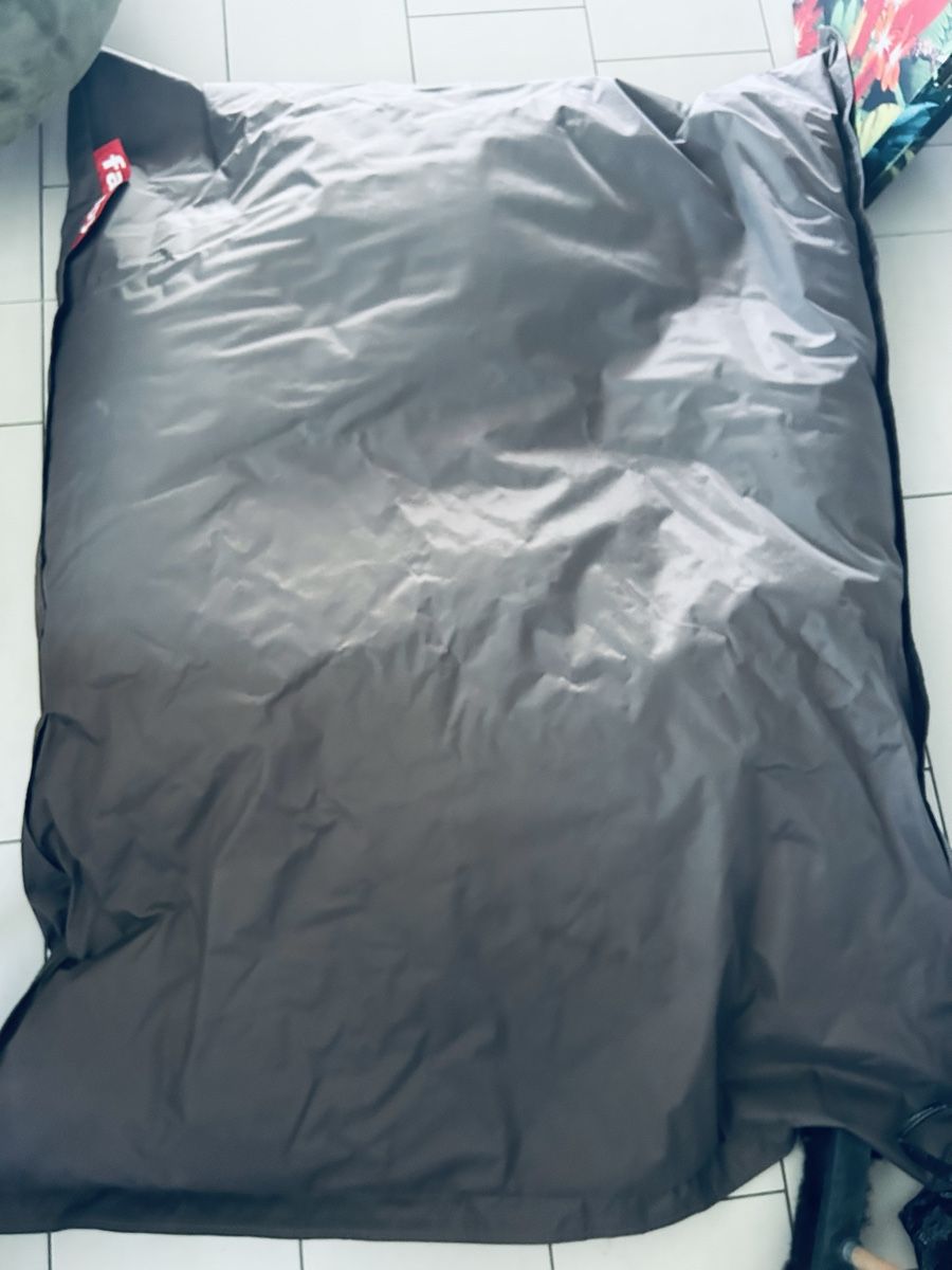 Fatboy Kissen: Fatboy Sitzsack grau gebraucht 180x140cm – Gebraucht aus Bülach von Snip4u 2