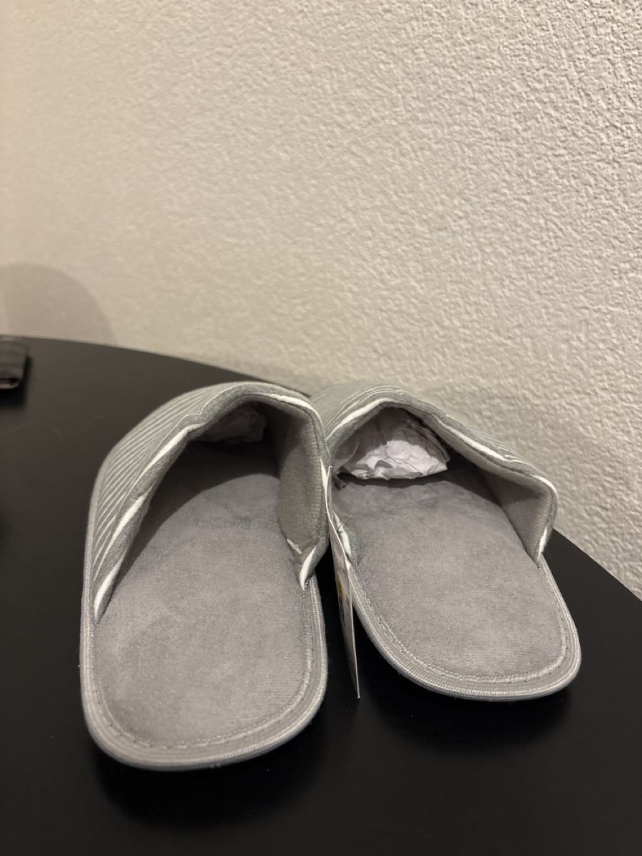Scarpe da donna: Pantoufles taille 39/40 neuf – Nuovo e nell'imballaggio originale da Prilly venduto da hei_5q56 1