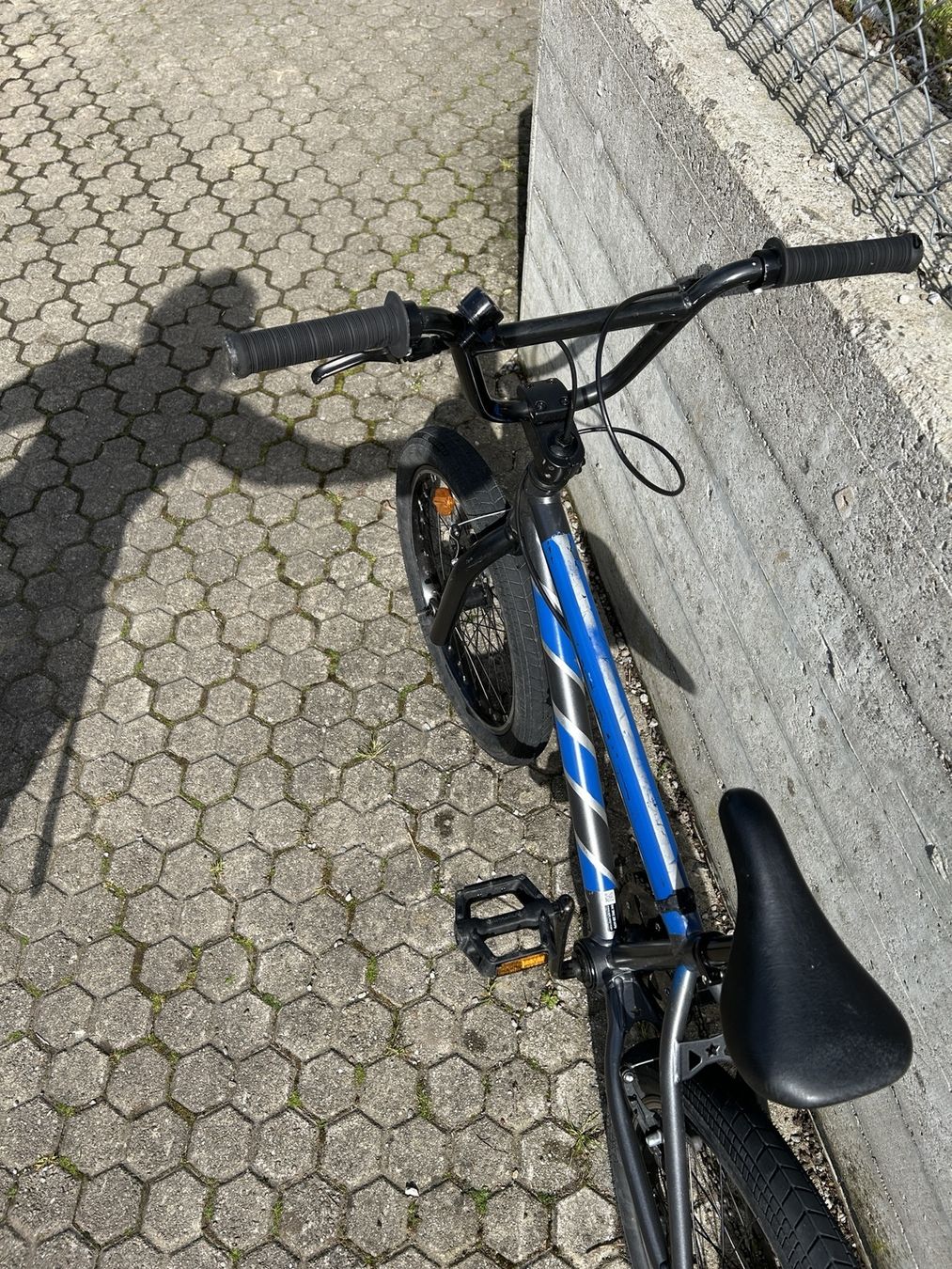 Decathlon Biciclette: BMX 20 Zoll (Jugend) – Usato da Birmensdorf ZH venduto da unrated07 3
