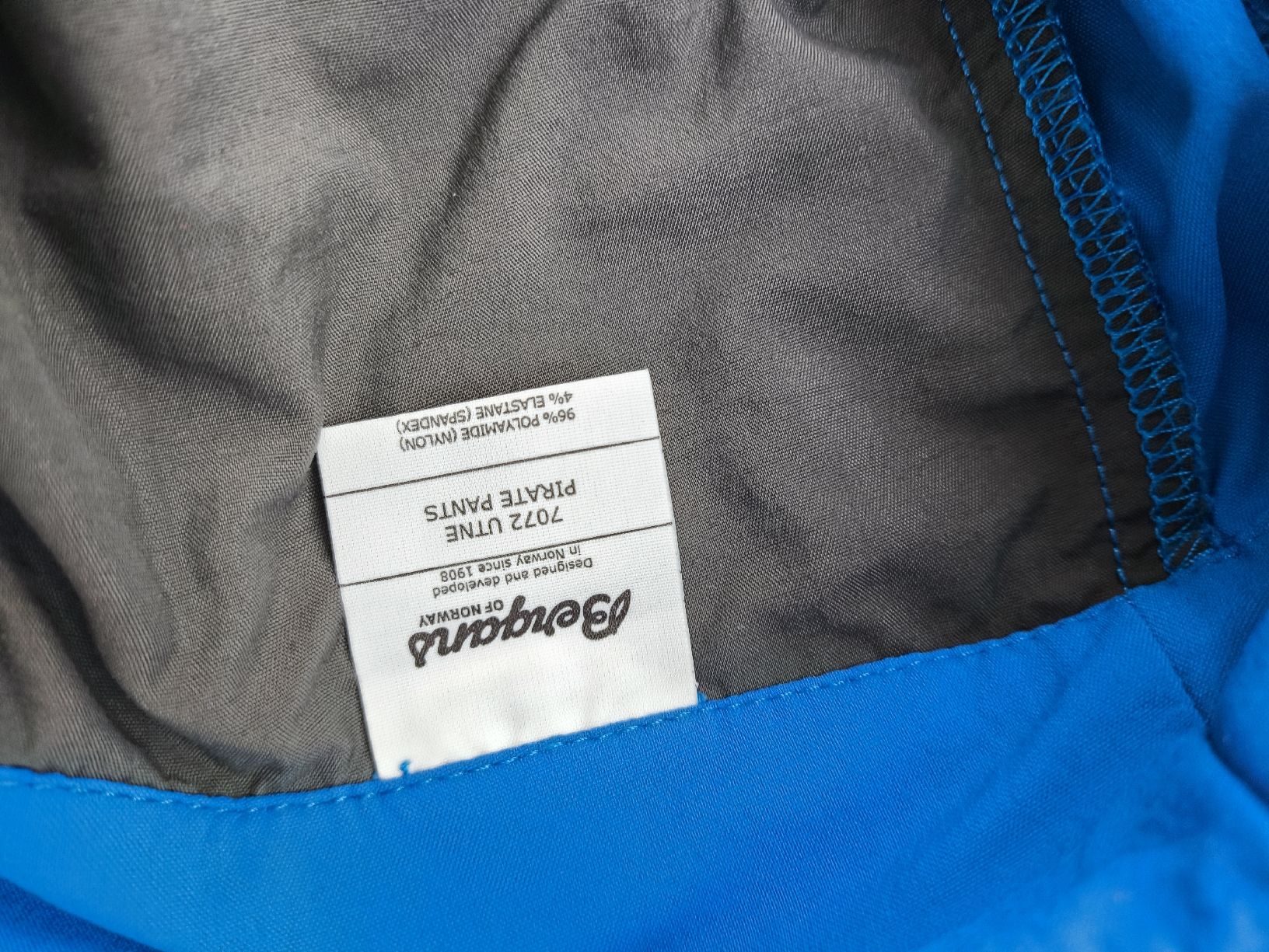 Bergans Pantaloni: Bergans Utne Pants Herren Grösse M blau – Usato da Bern venduto da stefsvolta 1
