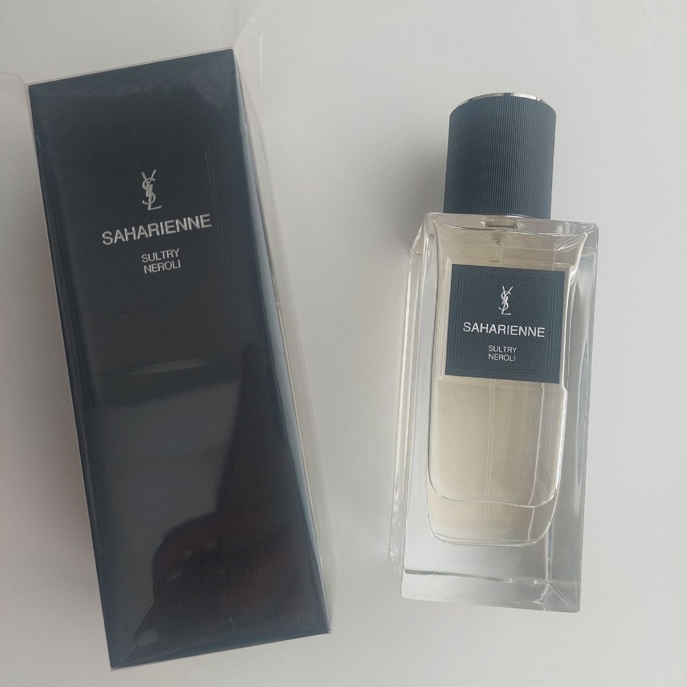 Saint Laurent Profumi & Eau de Toilette: Parfum Saharienne, YSL, 125ml. – Usato da Genève venduto da s_t_z8jl