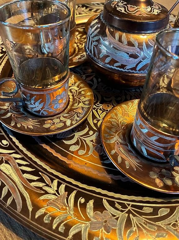 Set di piatti: Service à thé vintage – Usato da Maracon venduto da wisagloria