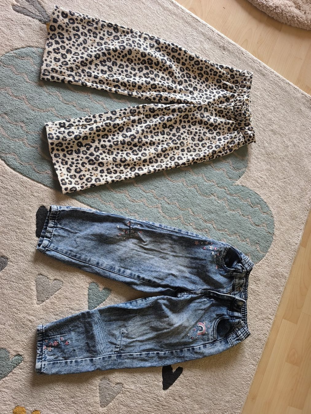 Lotti & Set di vestiti: Kleiderpaket Mädchen 110 – Usato da Rafz venduto da karina9471 1