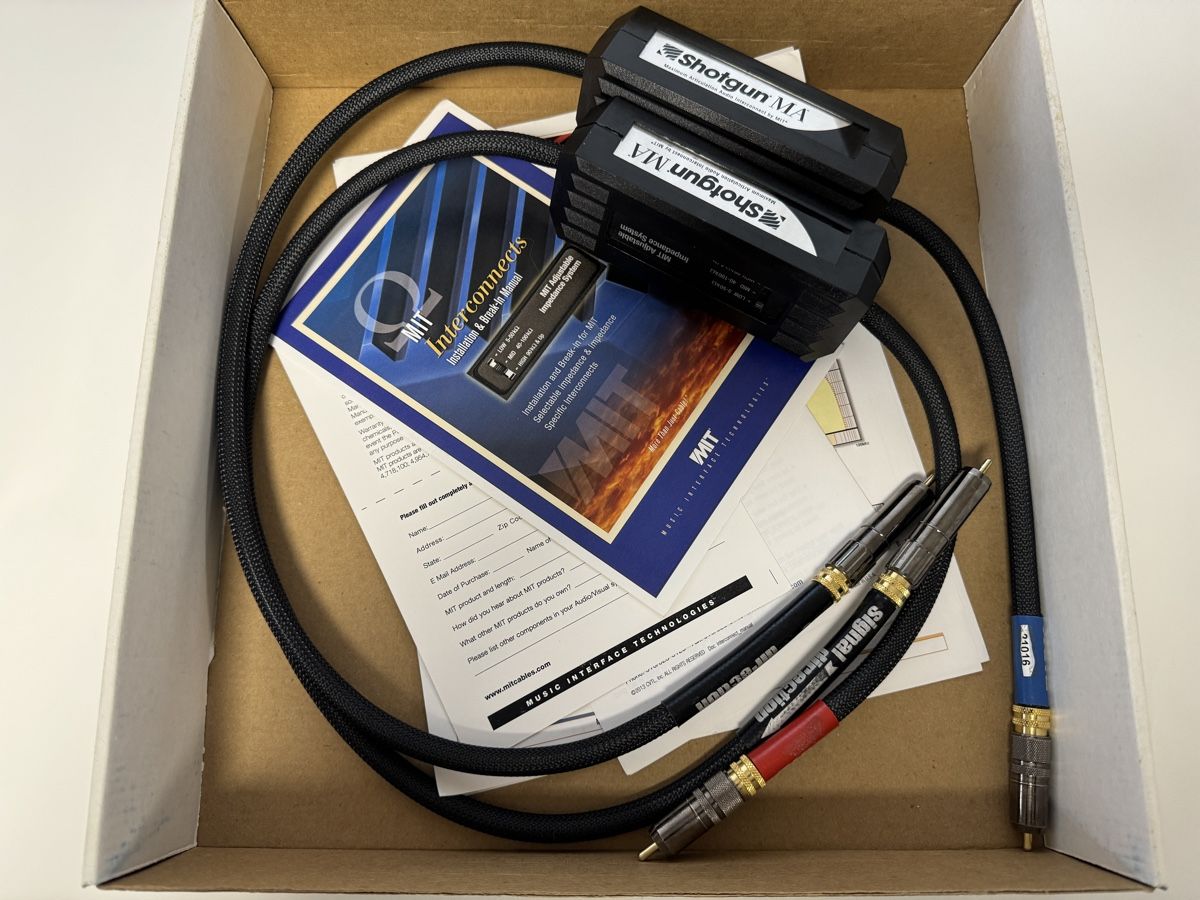 Cavi: MIT Shotgun MA Interconnect Cables 1m – Usato da Le Châble VS venduto da Loafermattaeus 2