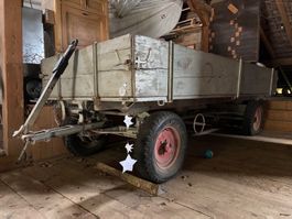 Anhänger mit 2 Achsen, Holzaufbau, für Traktor