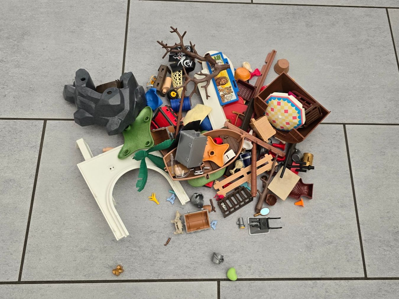 Playmobil Jouets: Playmobil Sammlung / Bauteile – D'occasion à Zürich par michnus18