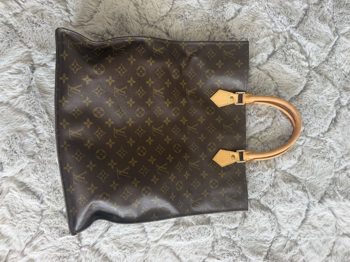 Louis Vuitton Borse: Louis Vuitton Tasche Monogram Canvas Leder Damen Tasche – Usato da Herzogenbuchsee venduto da closetflip 2