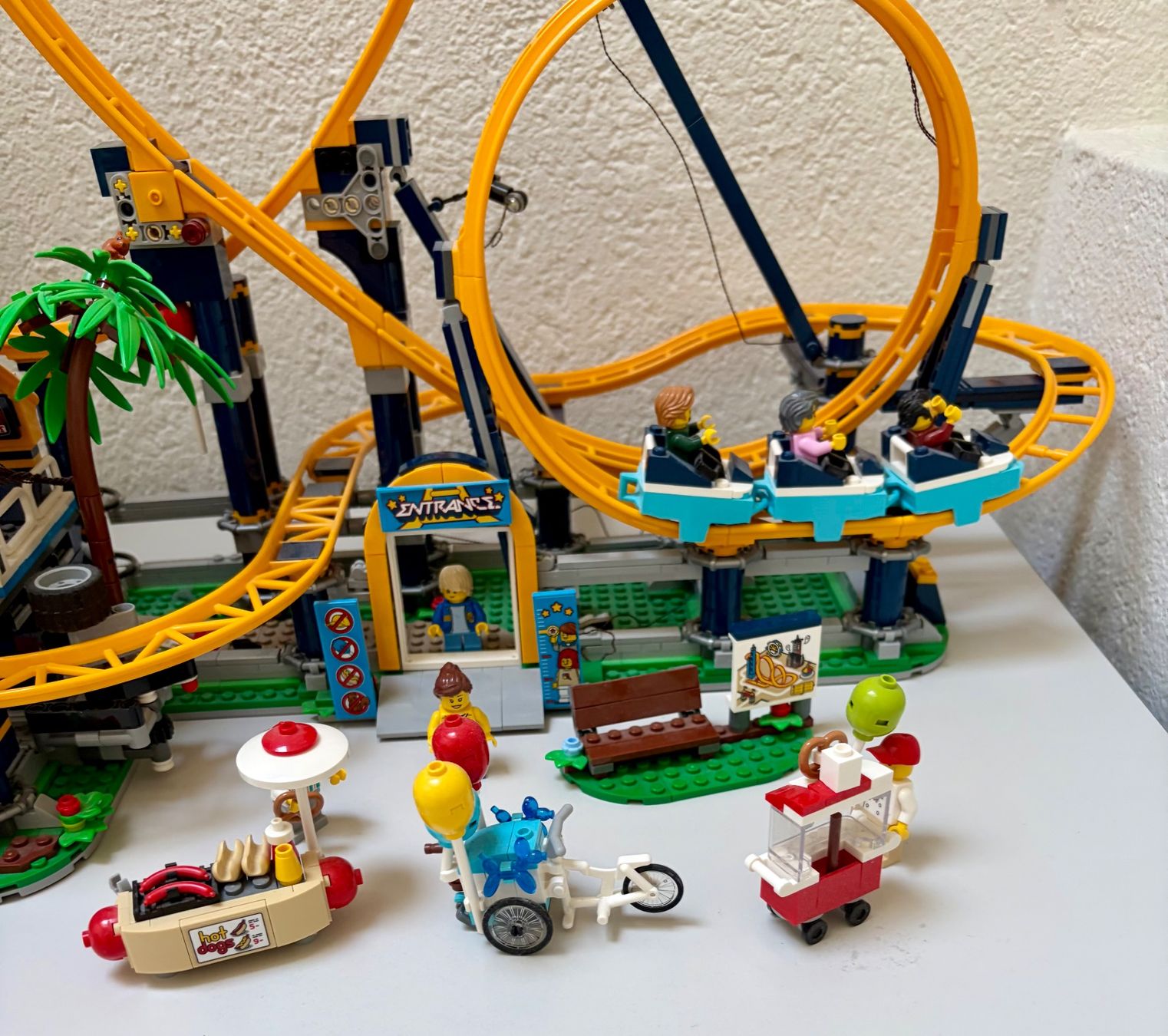 Lego Spielzeuge: LEGO Looping-Achterbahn 10303 mit Lichtset – Gebraucht aus Herisau von Gonzo17 6