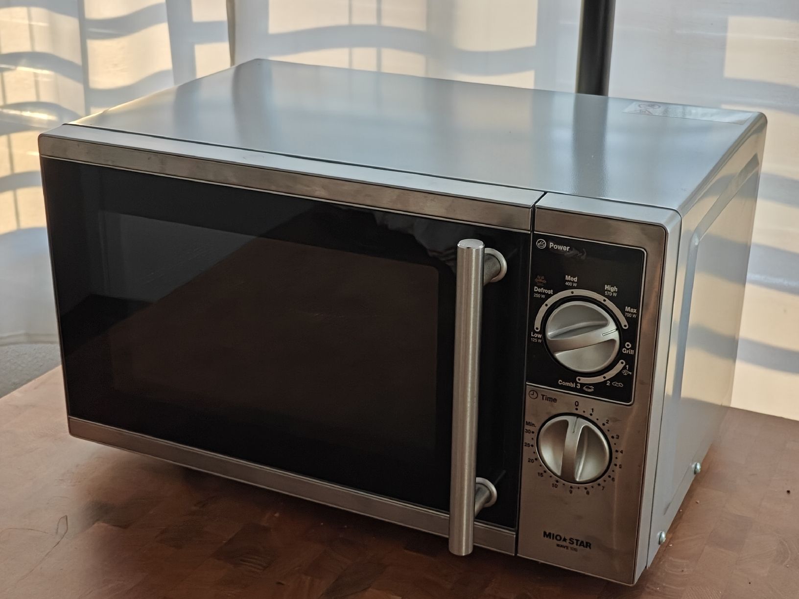 Mio Star Forni: Microwave MIOSTAR WAVE 100 – Usato da Hedingen venduto da oli_jhl5