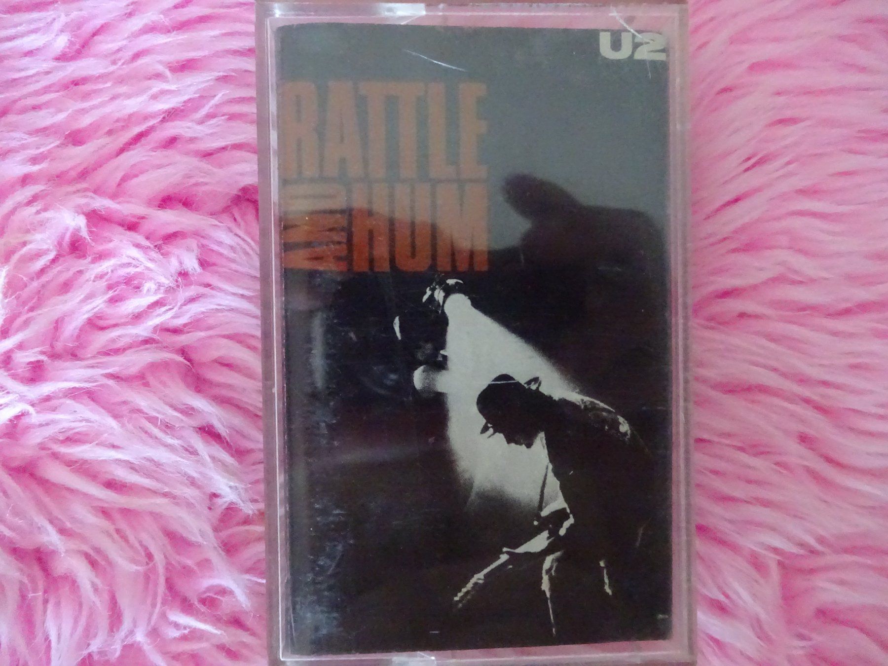 Musicassette: U2 * RATTLE AND HUM – Usato da Luzern venduto da xrayspex99
