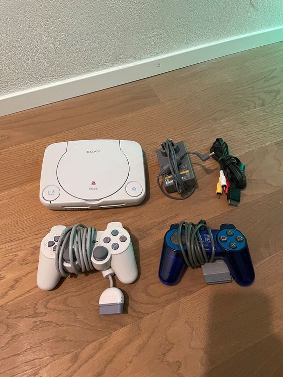PS1 Slim mit Games | Kaufen auf Ricardo