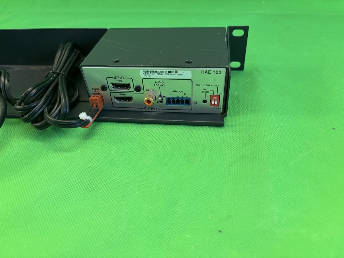 Convertitori: Extron HAE 100 HDMI Audio Extractor schwarz gebraucht – Usato da Kilchberg ZH venduto da bionicdog 2