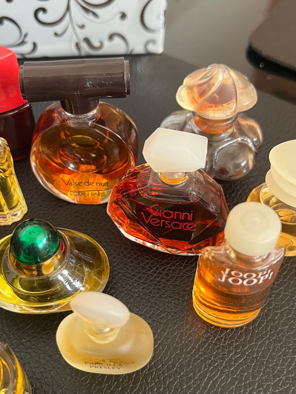 Profumi & Eau de Toilette: 16 stk Miniature Parfüm – Usato da Neuenhof venduto da Mastermind-73 2