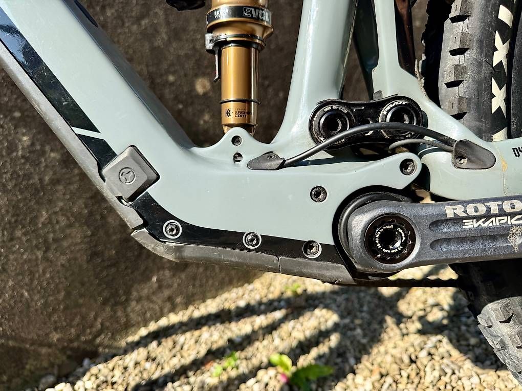 Vélos: Premium Light E-Bike Pivot Shullte SL - S/M – D'occasion à Bern par sam_zn9d 1