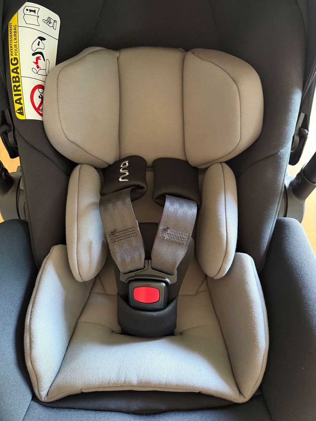 Nuna Seggiolini per auto: Nuna Arra Next - Kindersitz fürs Auto – Usato da Zürich venduto da Geraldine_26 1