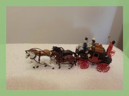 Matchbox Pferdegespann Kutsche mit Figuren neuwertig