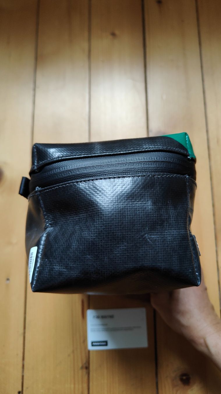 Freitag Custodie per cosmetici: Freitag-Necessaire Wayne F36 – Nuovo (secondo la descrizione) da Winterthur venduto da 1rainbow54 5