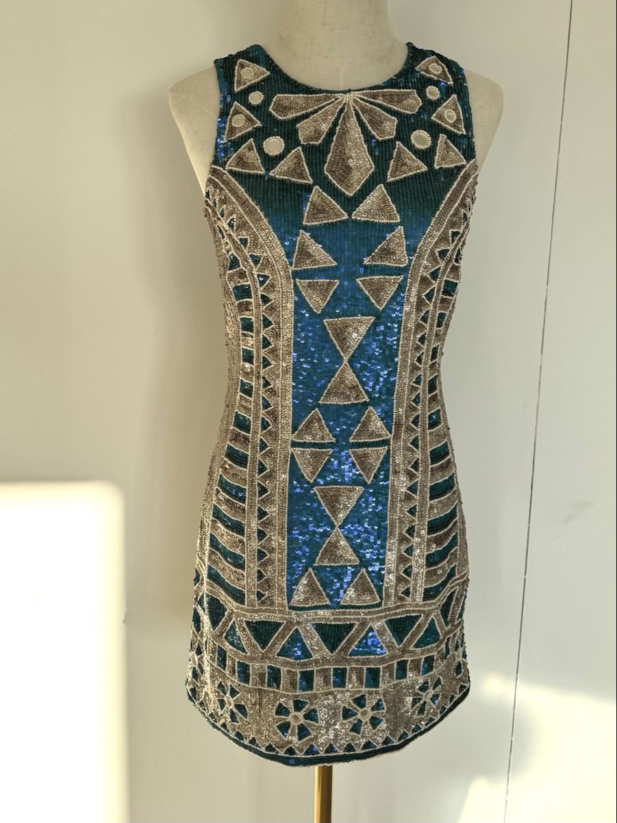 Vestiti: Needle & Thread  hand embellished mini dress – Nuovo (secondo la descrizione) da Zürich venduto da di_archive