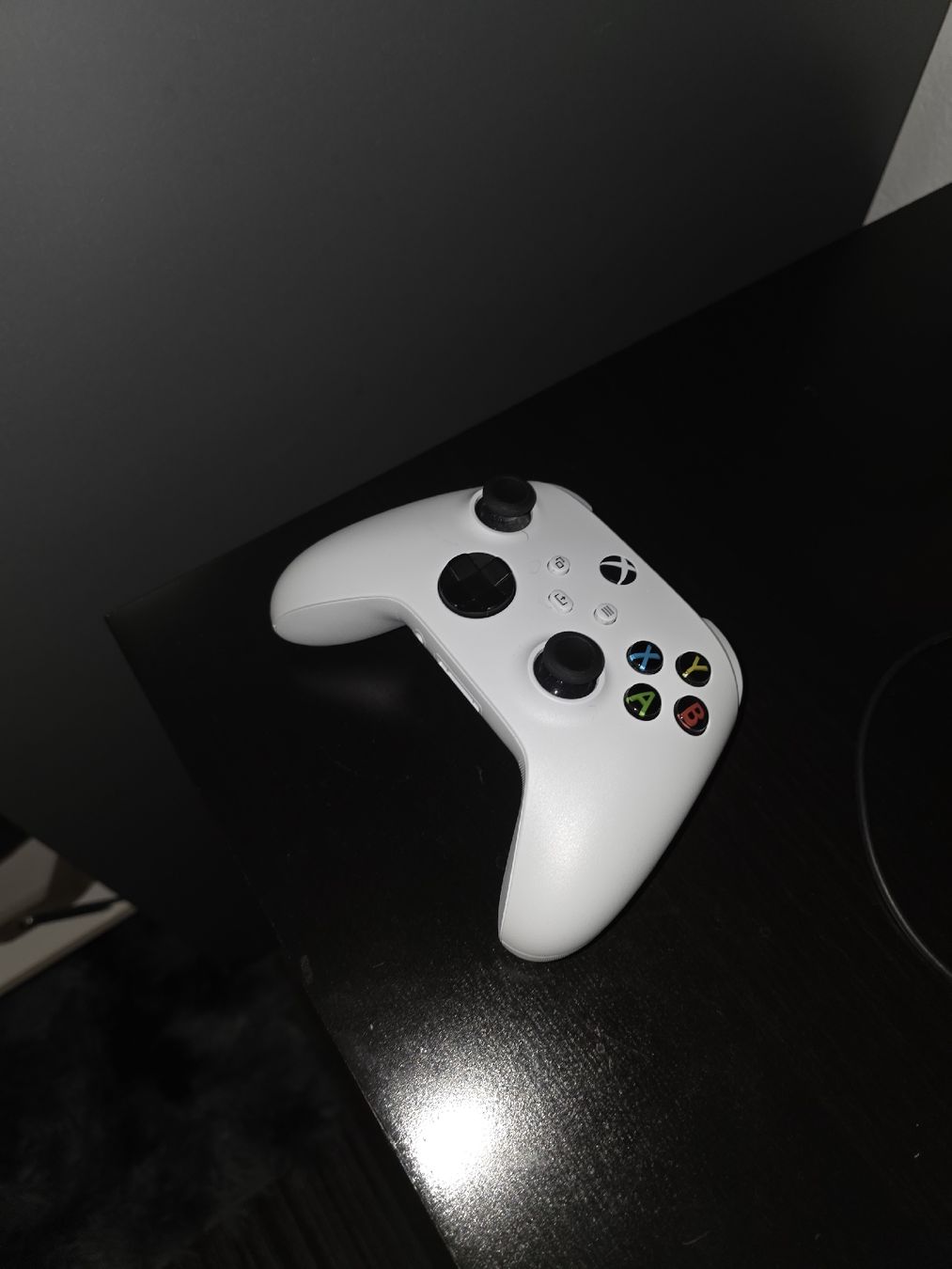 Microsoft Konsolen: vendo xbox series X  – Gebraucht aus Leukerbad von ale_fhj8 1
