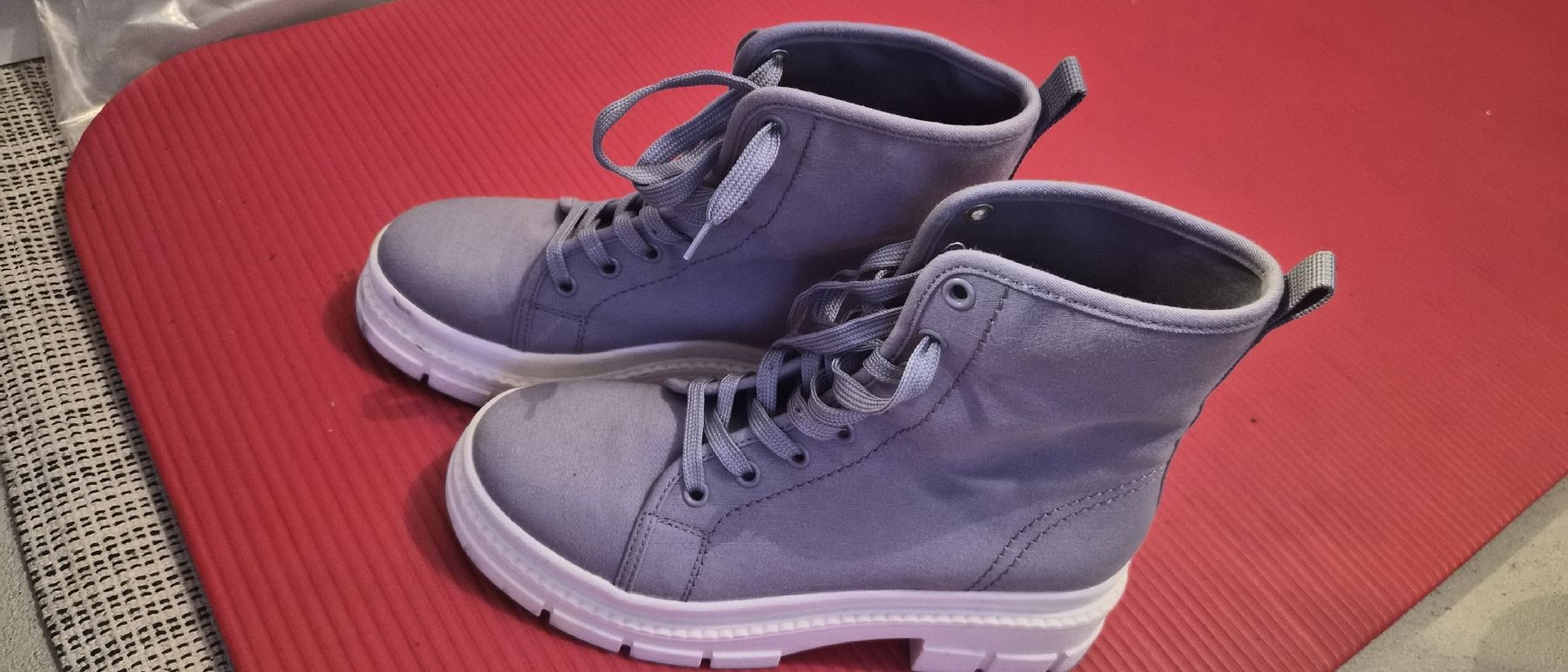 Dosenbach Scarpe da donna: Catwalk Schnürboots, Gr. 40, hellblau – Nuovo (secondo la descrizione) da Romanshorn venduto da Hadrenalin