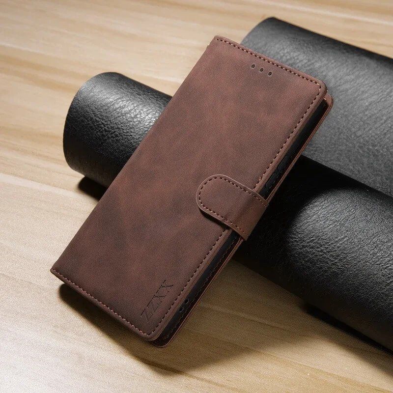 Cover & Protezioni schermo: iPhone 15 Pro magnetische Flip-Lederhülle – Nuovo e nell'imballaggio originale da Unterägeri venduto da RmOnline 4